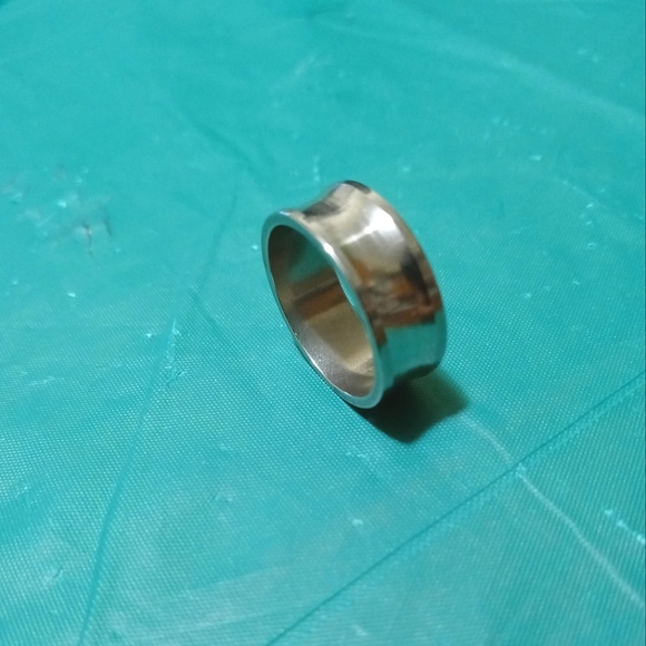 Stainless steel ring - Picture 2 of 3